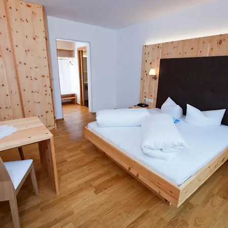 Bed & Breakfast Kristall - Themenfruehstueck