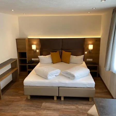 Kristall - Themenfruehstueck Bed & Breakfast Nauders
