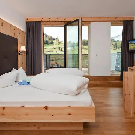 Kristall - Themenfruehstueck Bed & Breakfast 3*