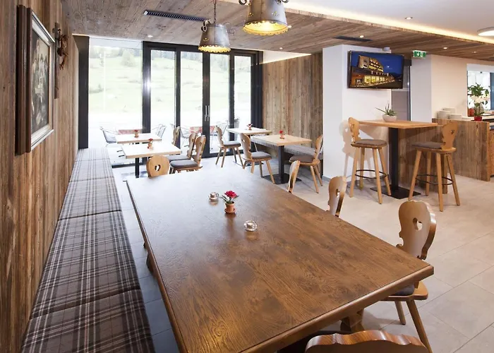 Nocleg ze śniadaniem Kristall - Themenfruehstueck