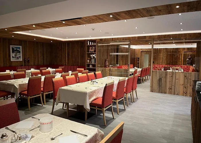 Nocleg ze śniadaniem Kristall - Themenfruehstueck Nauders