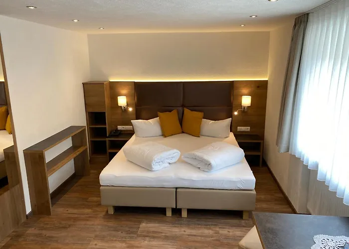 Nocleg ze śniadaniem Kristall - Themenfruehstueck