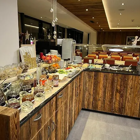 Kristall - Themenfruehstueck Oda ve Kahvaltı 3*