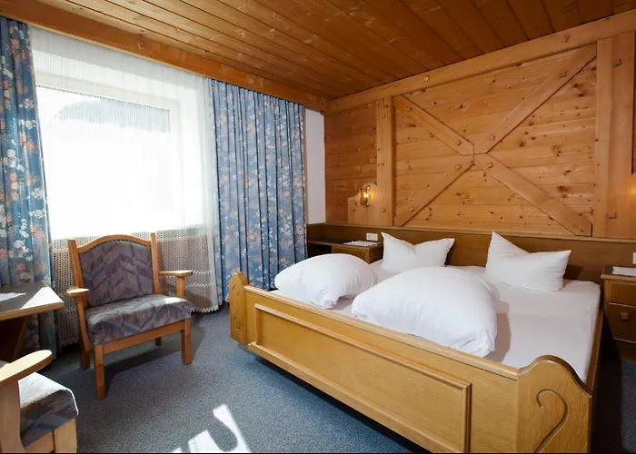 Kristall - Themenfruehstueck ناودرس